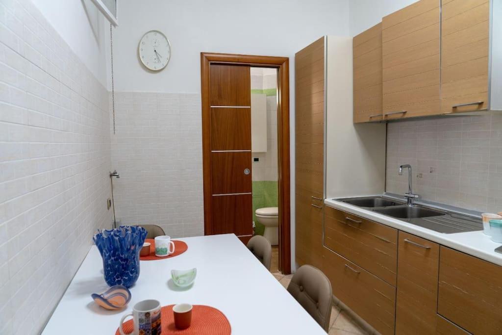 Home Nonna Sabina - Centro Storico Napoli ภายนอก รูปภาพ