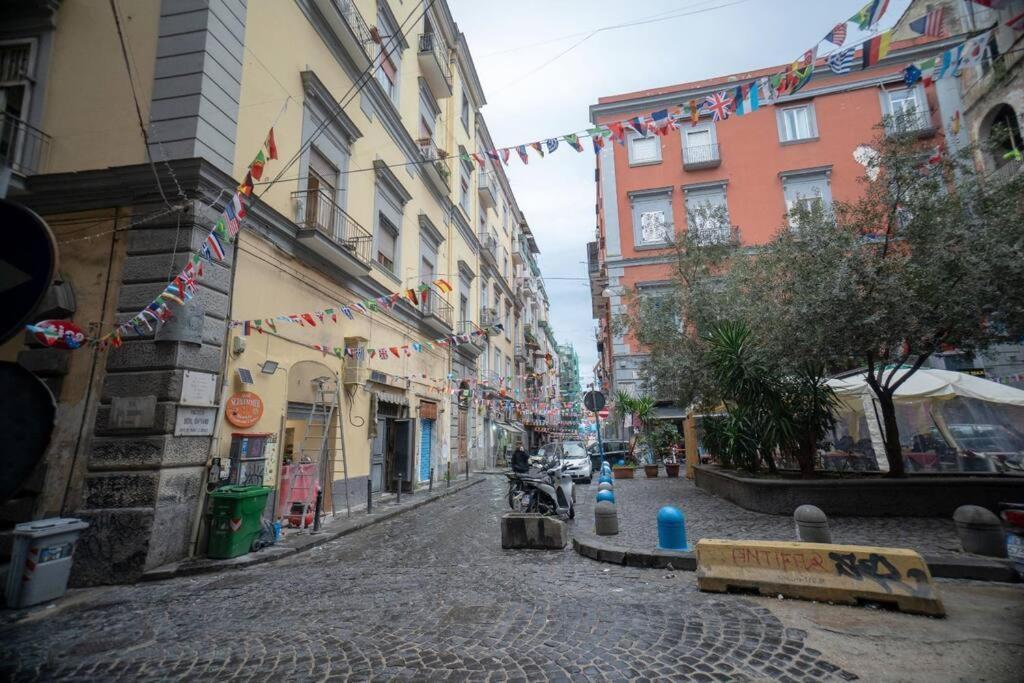 Home Nonna Sabina - Centro Storico Napoli ภายนอก รูปภาพ